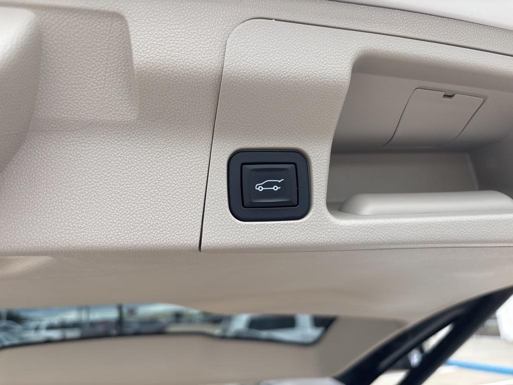 used 2017 GMC Acadia car, priced at $15,757