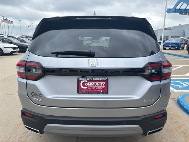 new 2025 Honda Pilot car, priced at $54,759