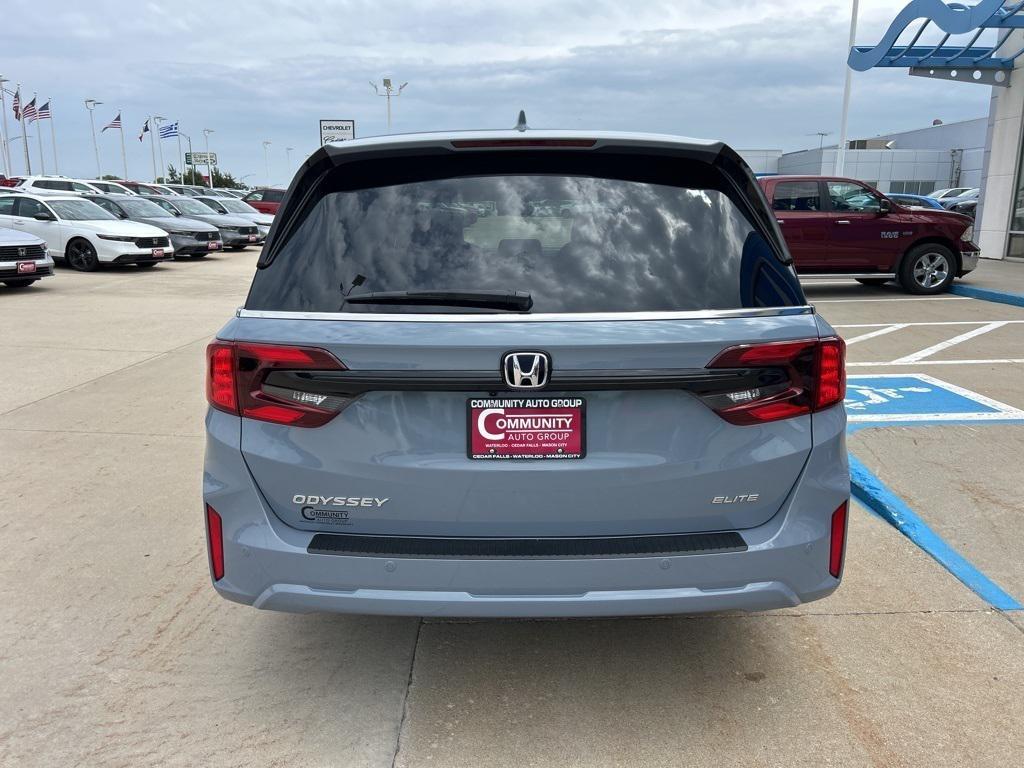 new 2026 Honda Odyssey car, priced at $53,829