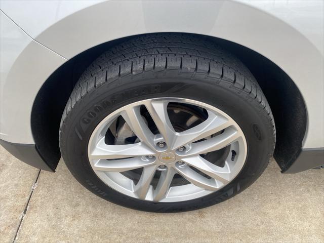 used 2019 Chevrolet Equinox car, priced at $19,117