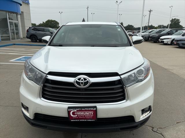 used 2016 Toyota Highlander car, priced at $15,673