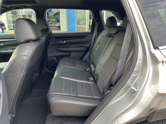 new 2025 Honda CR-V Hybrid car, priced at $39,774