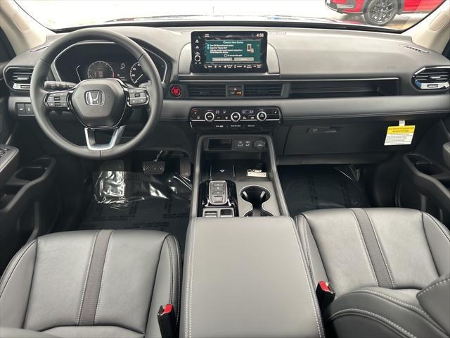 new 2025 Honda Pilot car, priced at $46,762