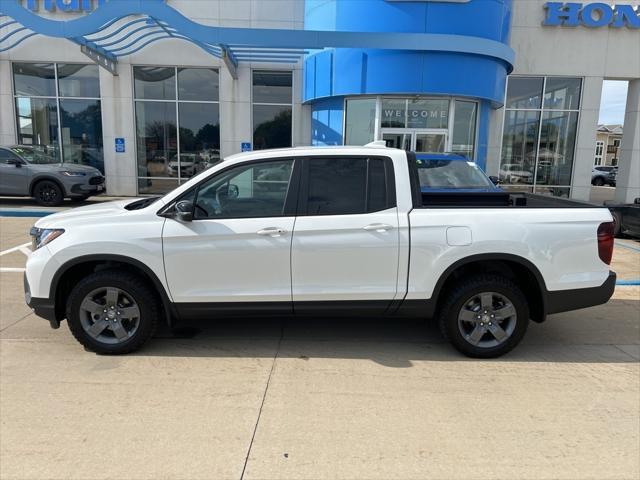 new 2024 Honda Ridgeline car, priced at $44,292