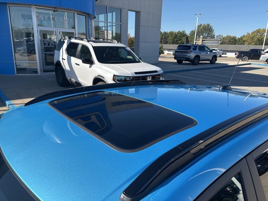 used 2025 Chevrolet Trax car, priced at $24,669