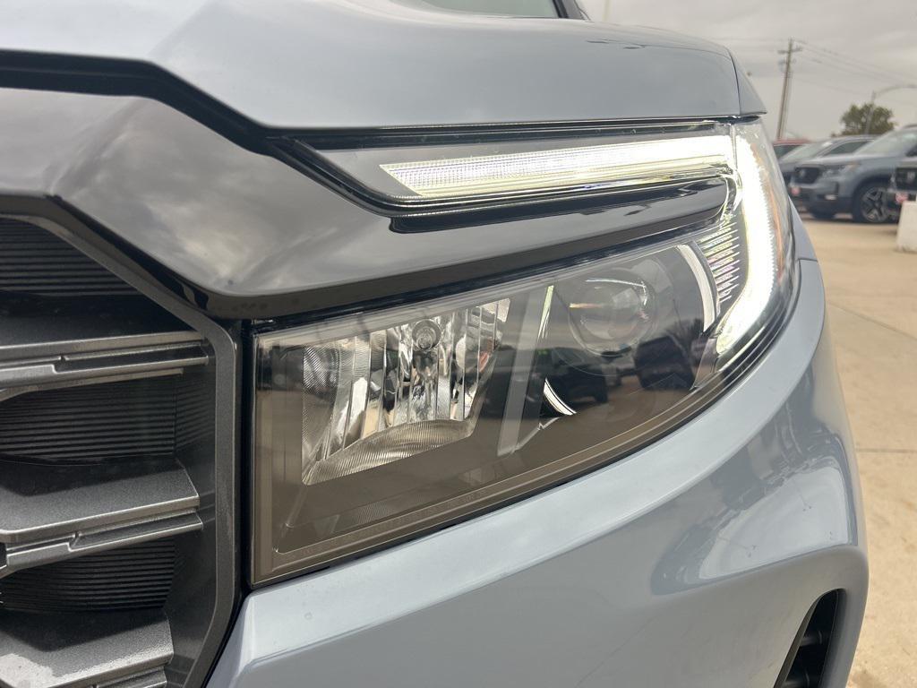 new 2026 Honda Ridgeline car, priced at $46,157