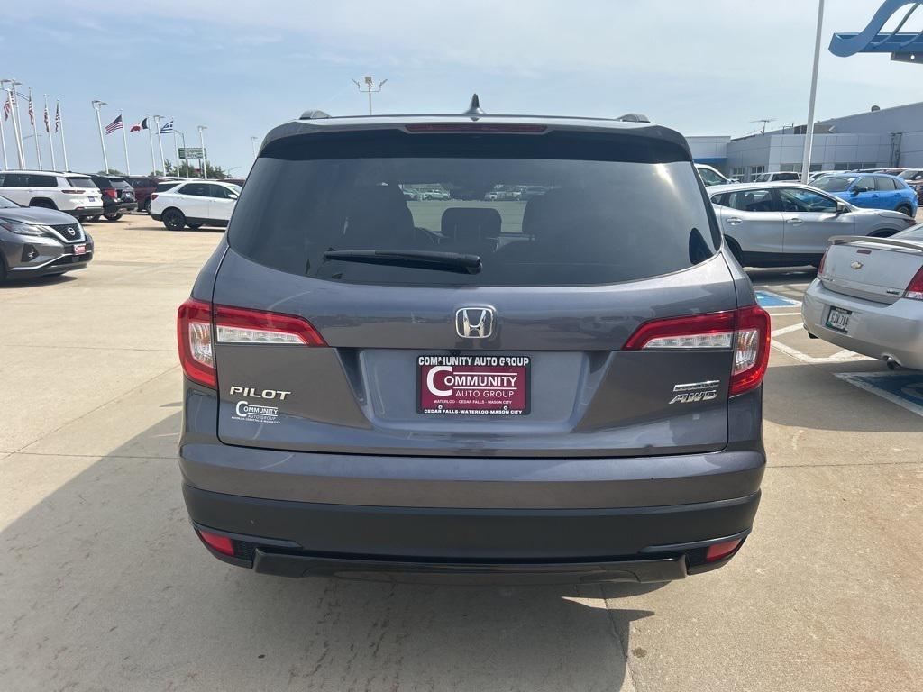 used 2022 Honda Pilot car, priced at $32,181