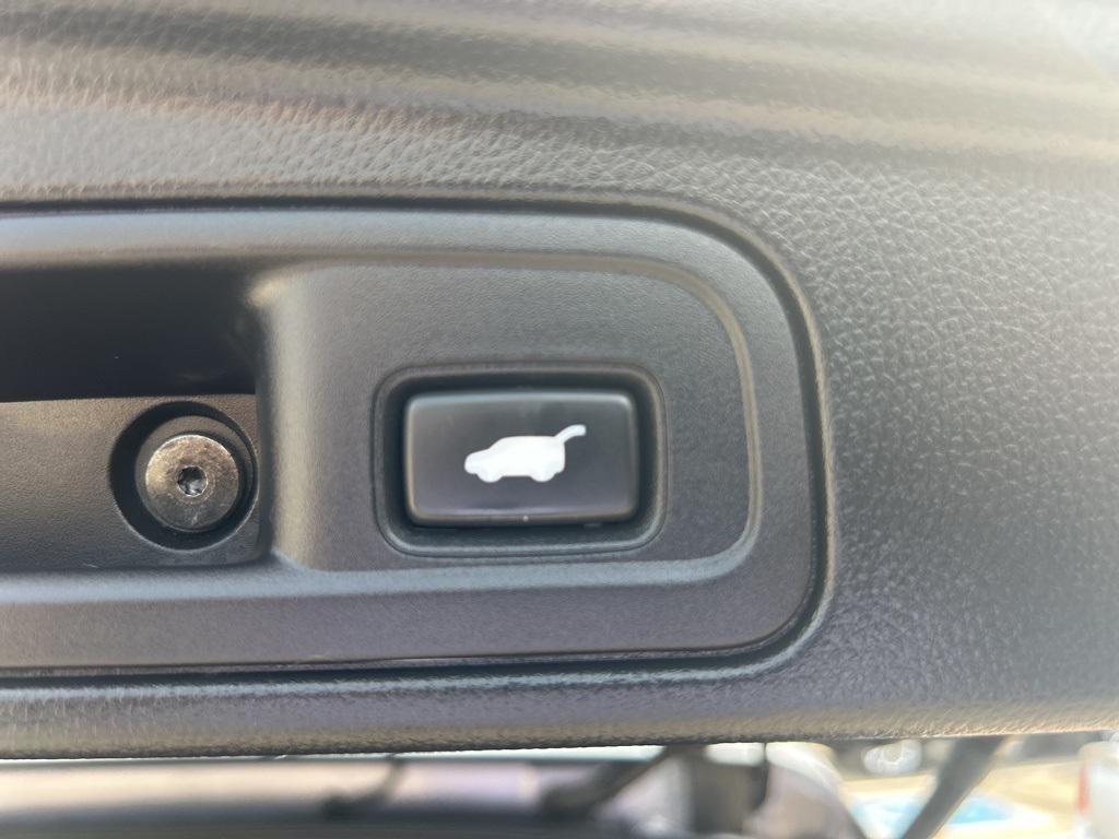 used 2022 Honda Pilot car, priced at $32,181