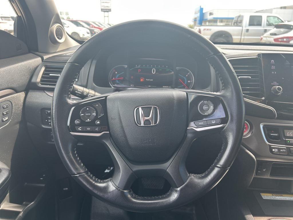 used 2022 Honda Pilot car, priced at $32,181