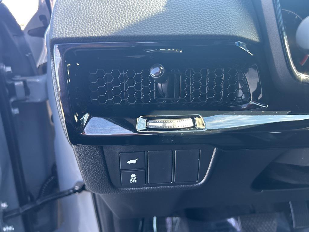 used 2024 Honda CR-V car, priced at $35,548