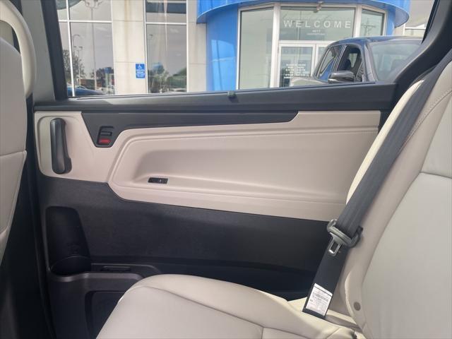 new 2025 Honda Odyssey car, priced at $43,899