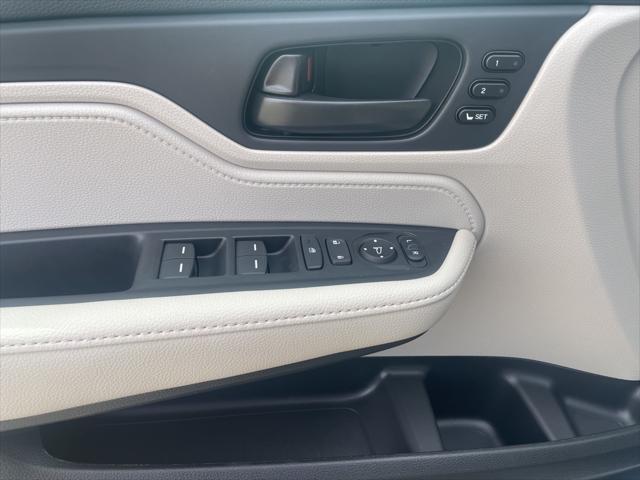 new 2025 Honda Odyssey car, priced at $43,899