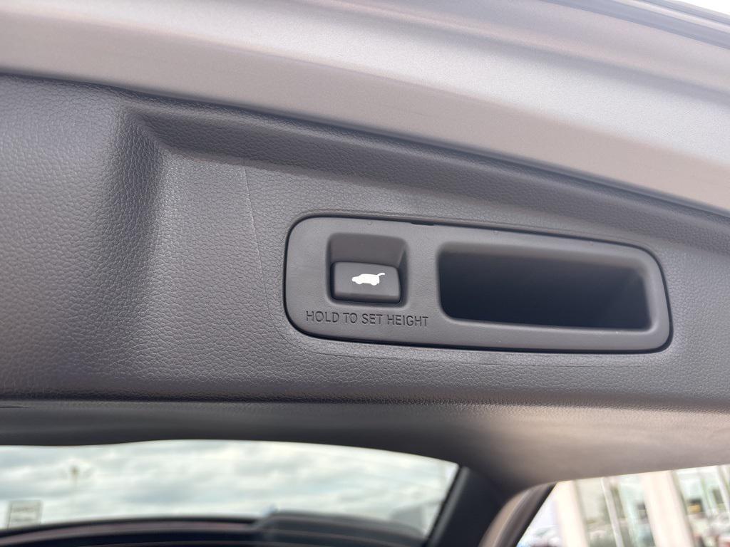 new 2026 Honda CR-V Hybrid car, priced at $38,888