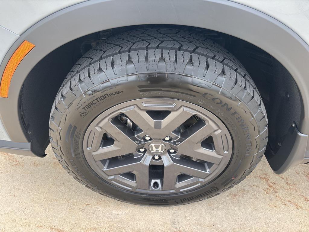 new 2026 Honda CR-V Hybrid car, priced at $38,888