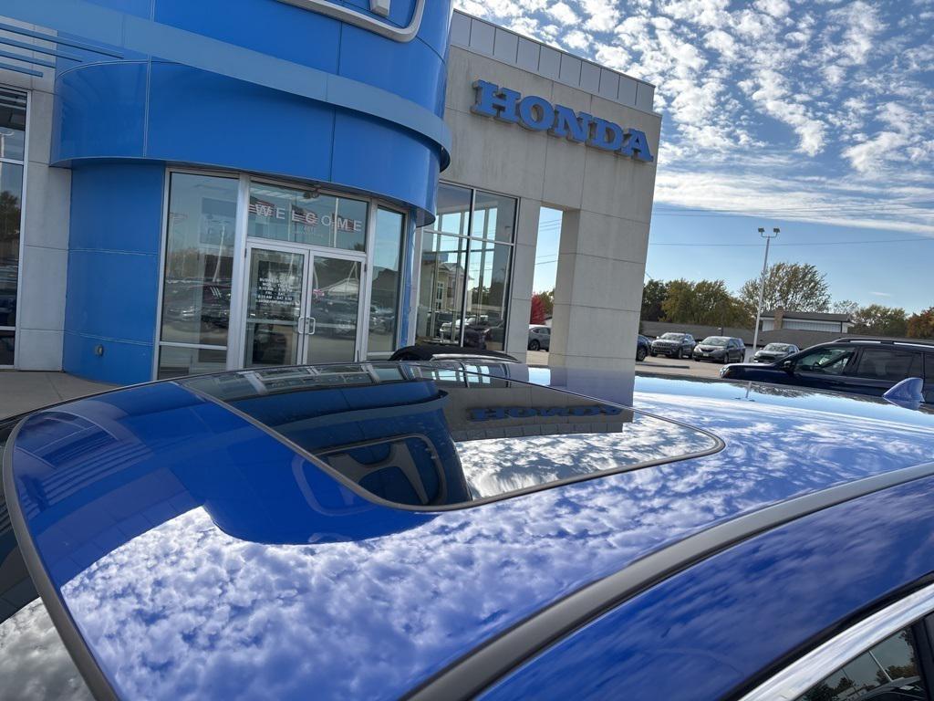 used 2021 Honda CR-V car, priced at $25,990