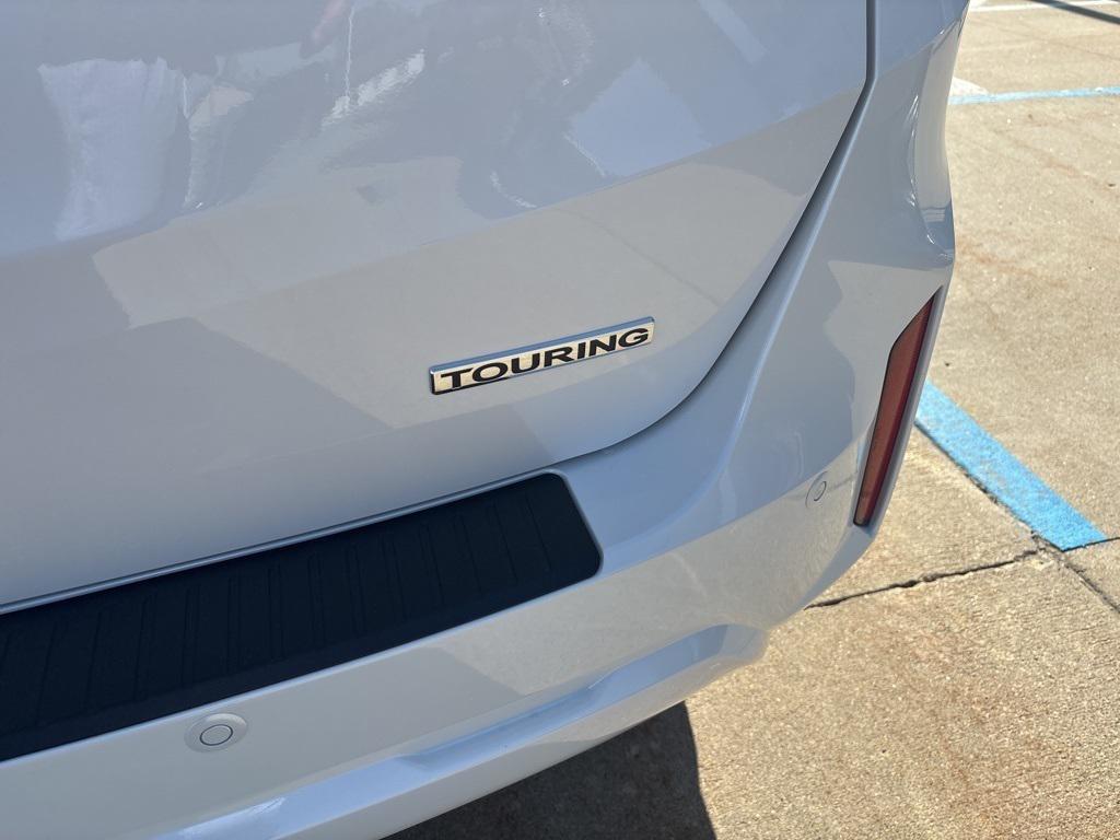 new 2026 Honda Odyssey car, priced at $48,039