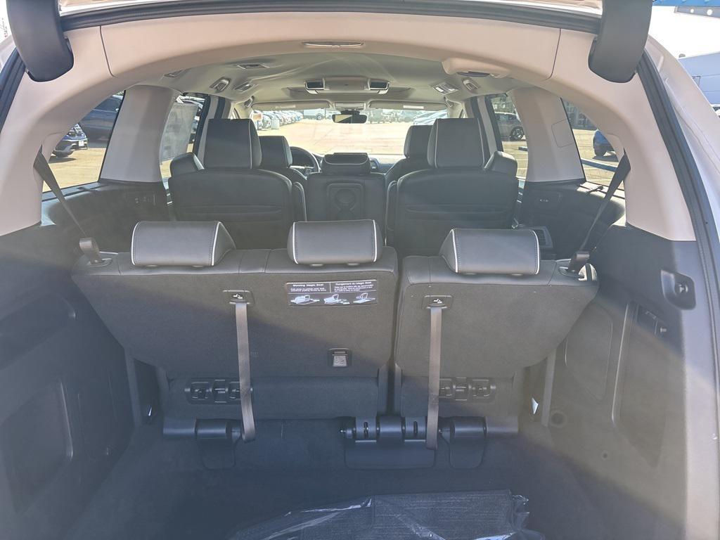 new 2026 Honda Odyssey car, priced at $48,039