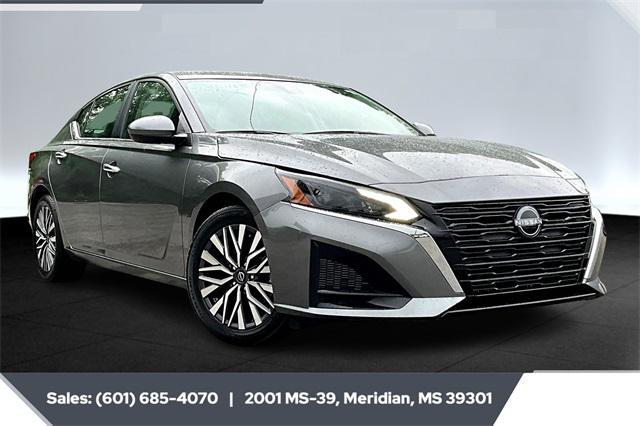 used 2023 Nissan Altima car, priced at $19,558