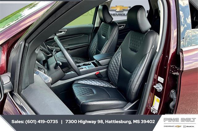 used 2024 Ford Edge car, priced at $28,258