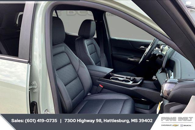 new 2026 Chevrolet Equinox car, priced at $36,110