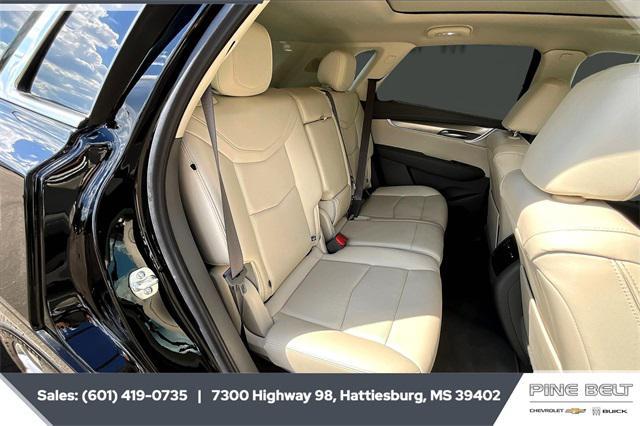 used 2025 Cadillac XT5 car, priced at $46,358