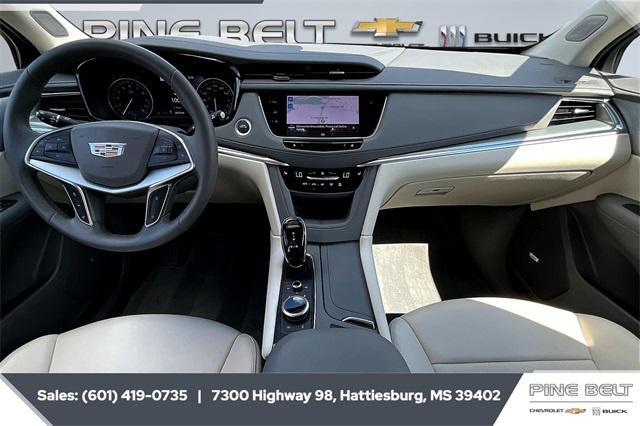 used 2025 Cadillac XT5 car, priced at $46,358