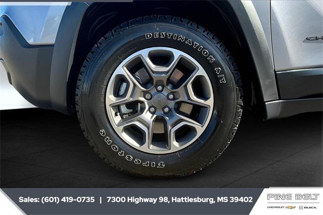 used 2021 Jeep Cherokee car, priced at $21,358