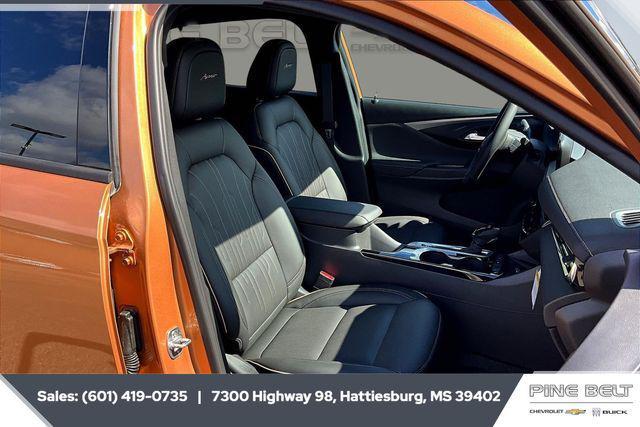 new 2025 Buick Envista car, priced at $27,198