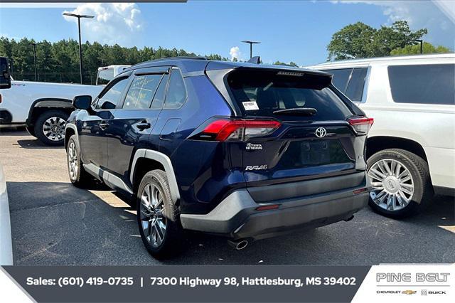 used 2020 Toyota RAV4 car, priced at $25,958