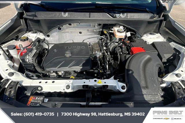 new 2025 Buick Encore GX car, priced at $32,052