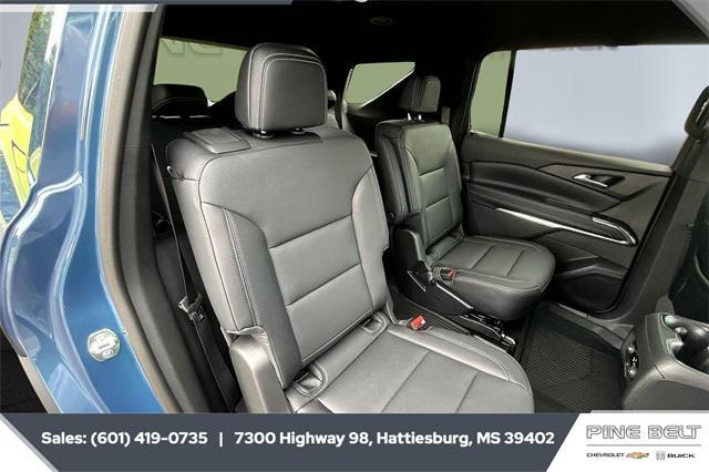 new 2025 Chevrolet Traverse car, priced at $43,821