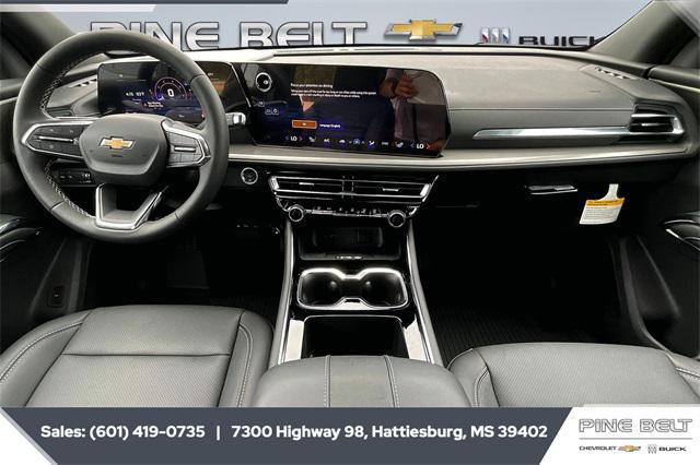 new 2025 Chevrolet Traverse car, priced at $43,821