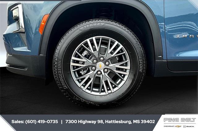 new 2025 Chevrolet Traverse car, priced at $43,821