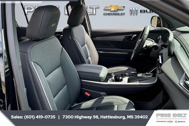 new 2025 Buick Enclave car, priced at $46,998