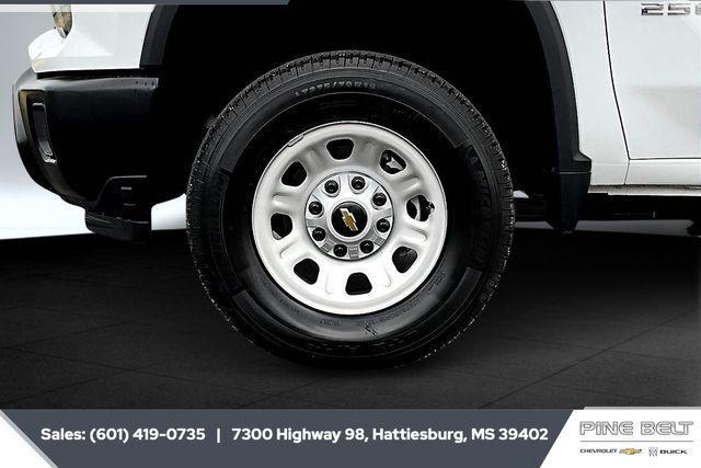new 2025 Chevrolet Silverado 2500 car, priced at $52,282