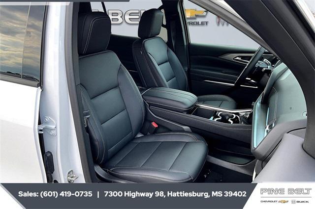 new 2026 Chevrolet Traverse car, priced at $42,369