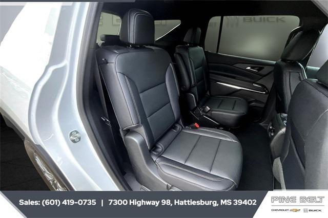 new 2026 Chevrolet Traverse car, priced at $42,369