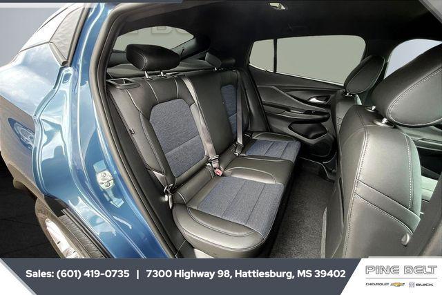 new 2025 Buick Envista car, priced at $24,325