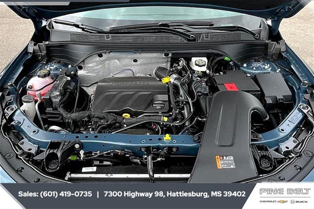 new 2025 Buick Envista car, priced at $27,280