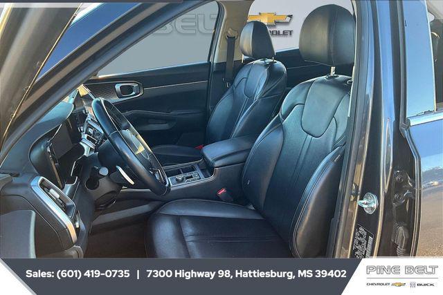 used 2022 Kia Sorento Hybrid car, priced at $22,597