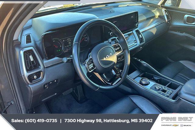 used 2022 Kia Sorento Hybrid car, priced at $22,597