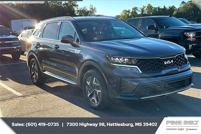 used 2022 Kia Sorento Hybrid car, priced at $22,897