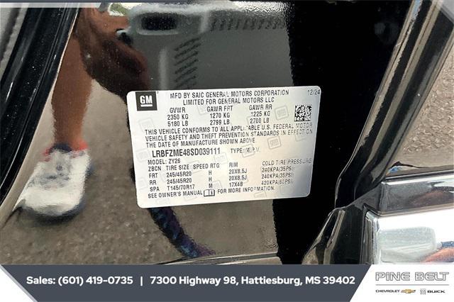 new 2025 Buick Envision car, priced at $46,085