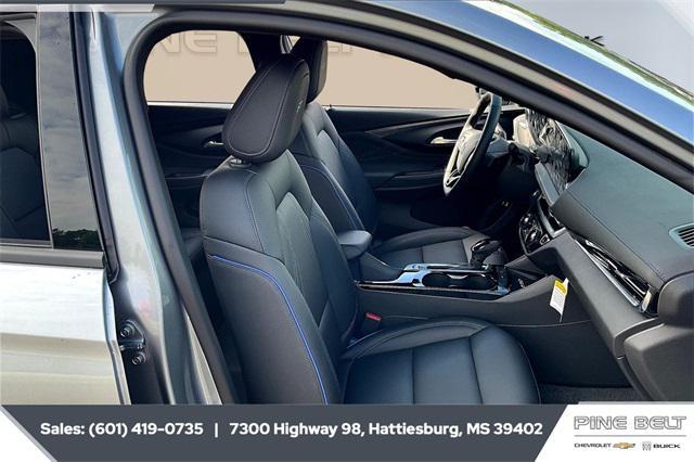 new 2025 Buick Envista car, priced at $28,680
