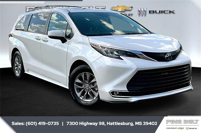 used 2022 Toyota Sienna car, priced at $38,958