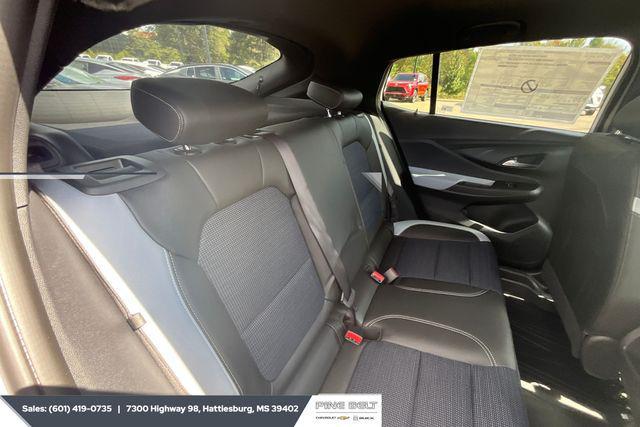 new 2025 Buick Envista car, priced at $23,669