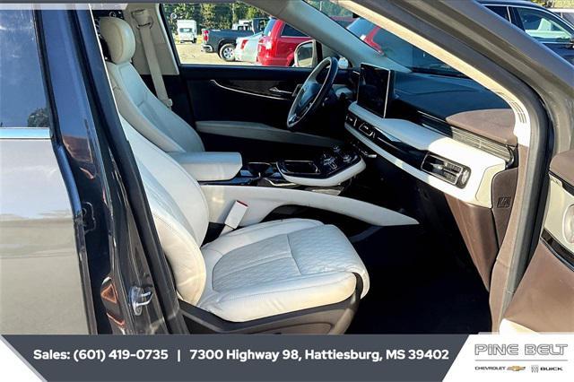 used 2022 Lincoln Nautilus car, priced at $37,758