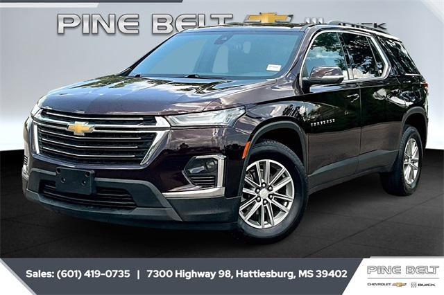 used 2023 Chevrolet Traverse car, priced at $32,720