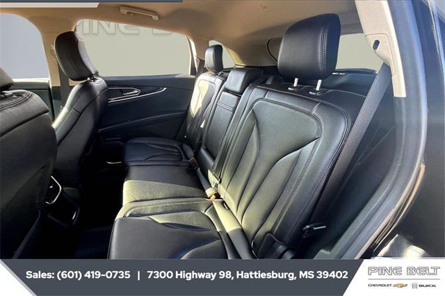 used 2022 Lincoln Nautilus car, priced at $33,958
