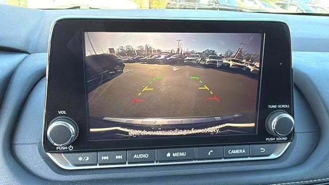 used 2022 Nissan Rogue car, priced at $22,999